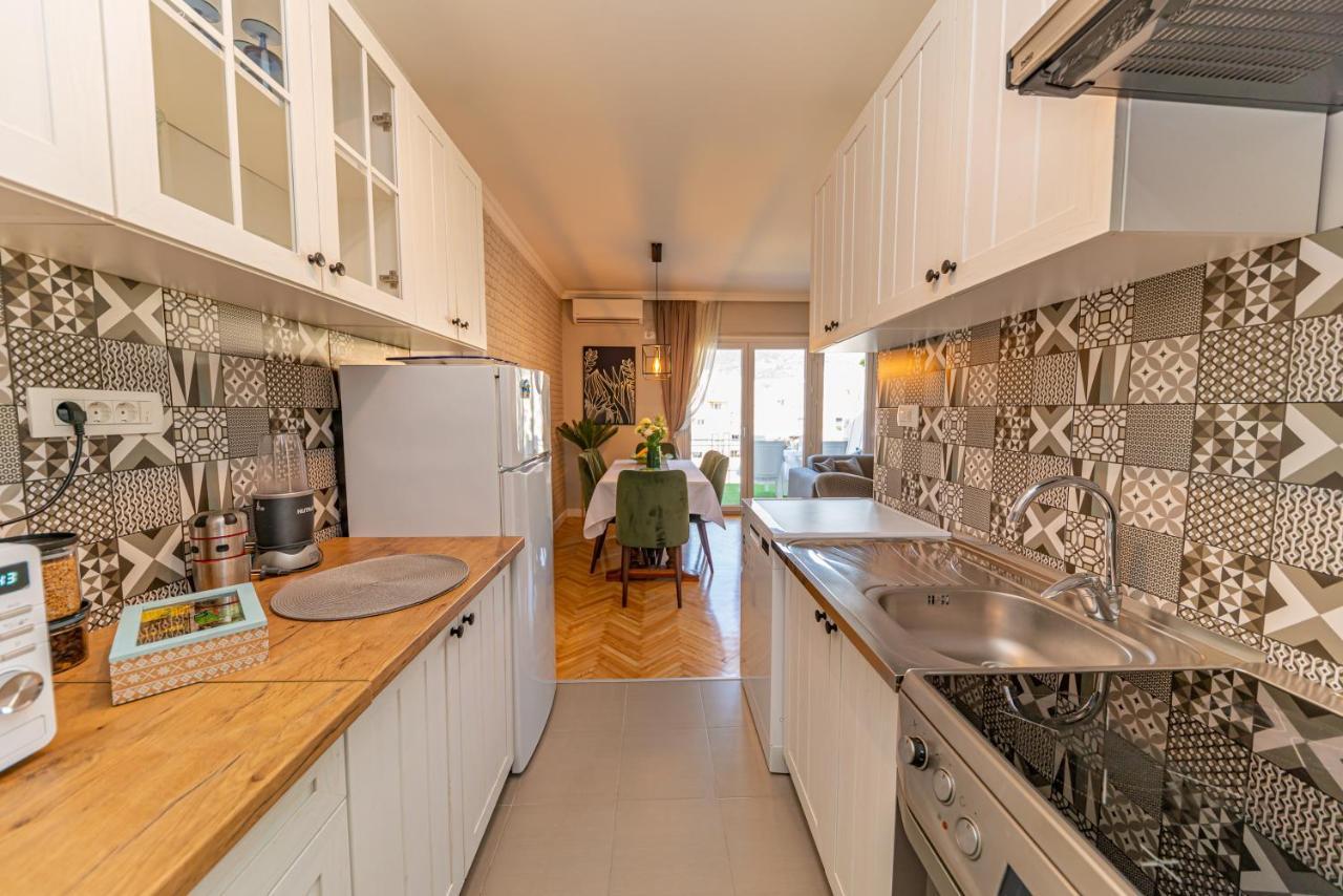 City Center De Lux Apartment バール エクステリア 写真
