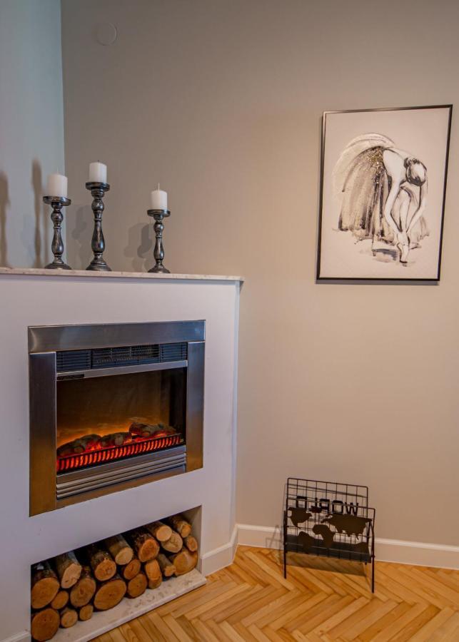 City Center De Lux Apartment バール エクステリア 写真