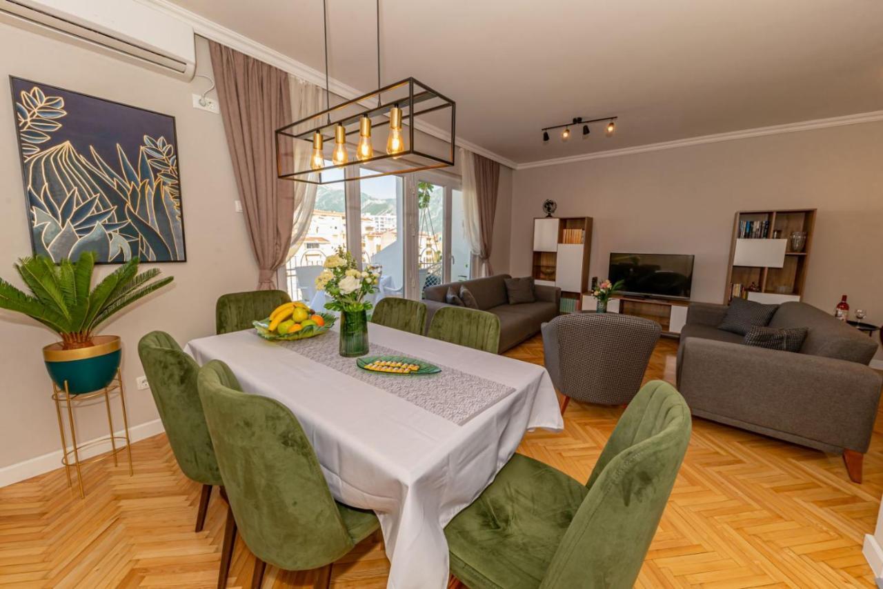 City Center De Lux Apartment バール エクステリア 写真