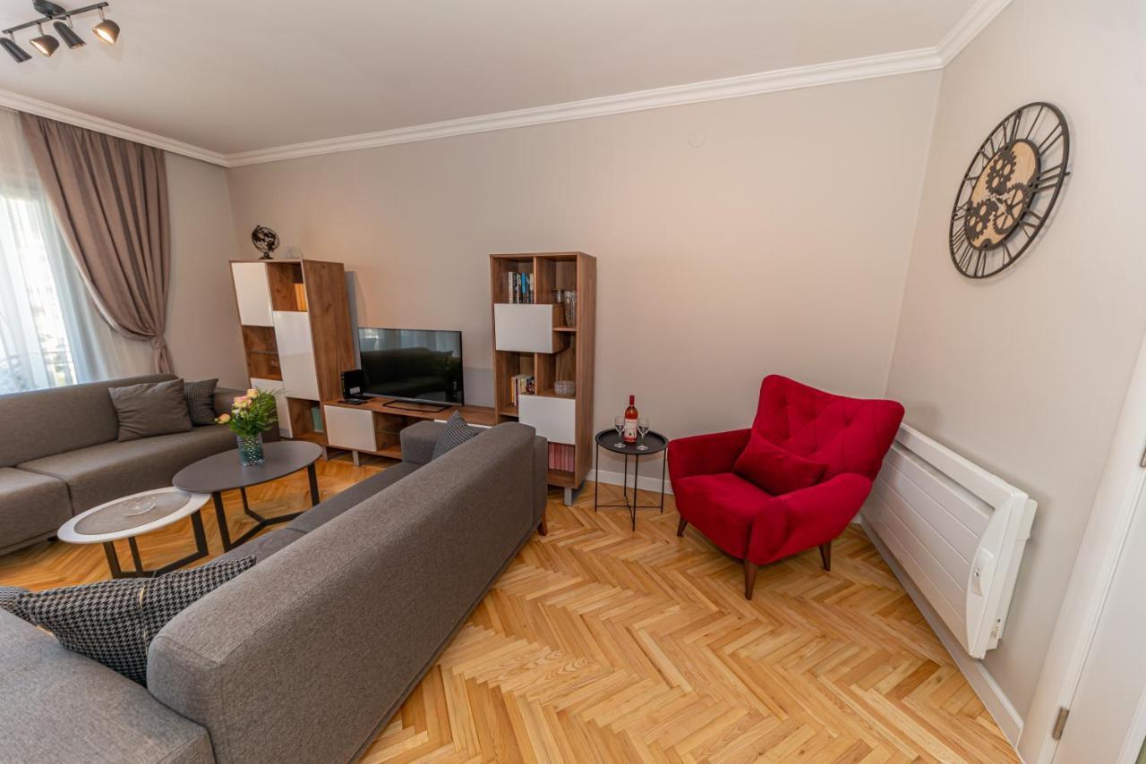 City Center De Lux Apartment バール エクステリア 写真